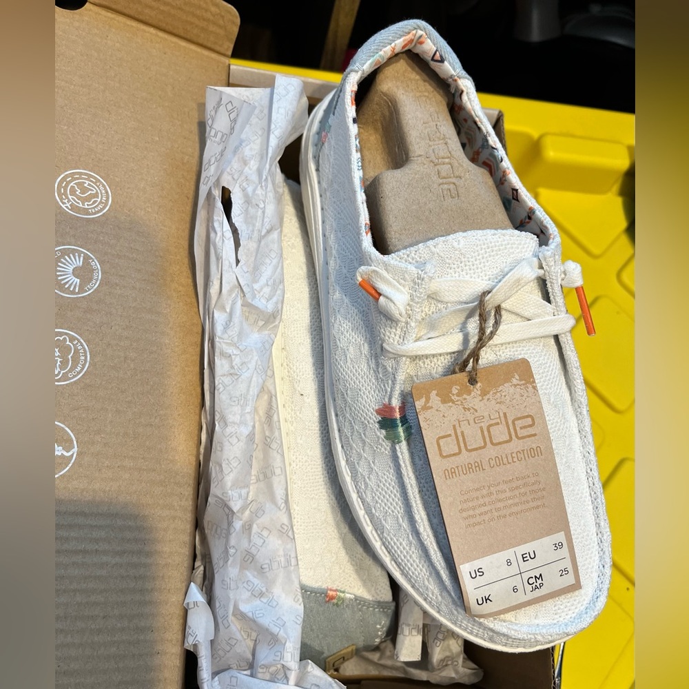 Women’s Wendy Boho White Crochet Hey Dudes NWT